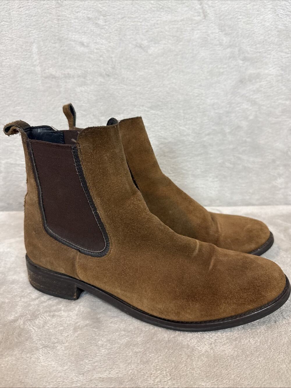 Thursday Boot Duchess Chelsea Brown Cognac Suede Boots Women’s US 11 Comfort